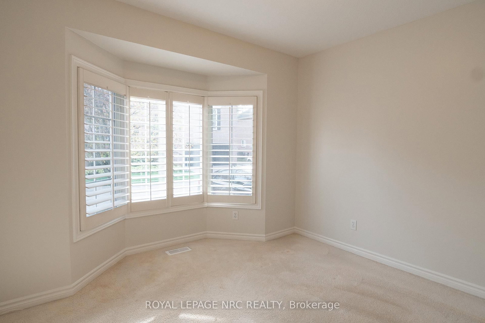 4667 Portage Road • #6 • Niagara Falls, ON photo 25