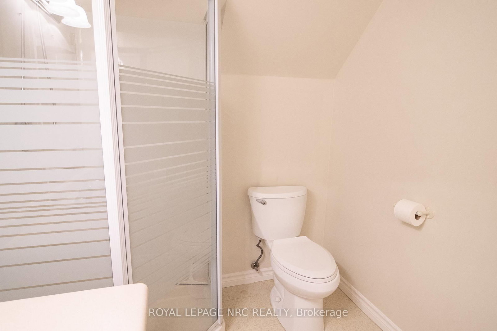 4667 Portage Road • #6 • Niagara Falls, ON photo 36
