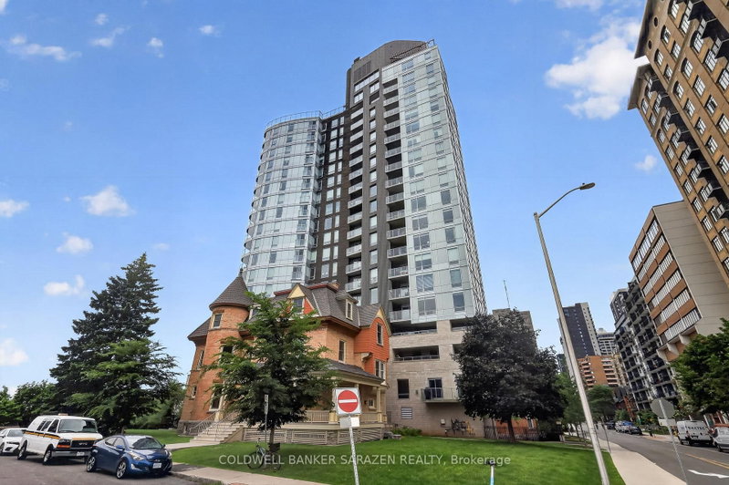 1702 - 428 SPARKS Street