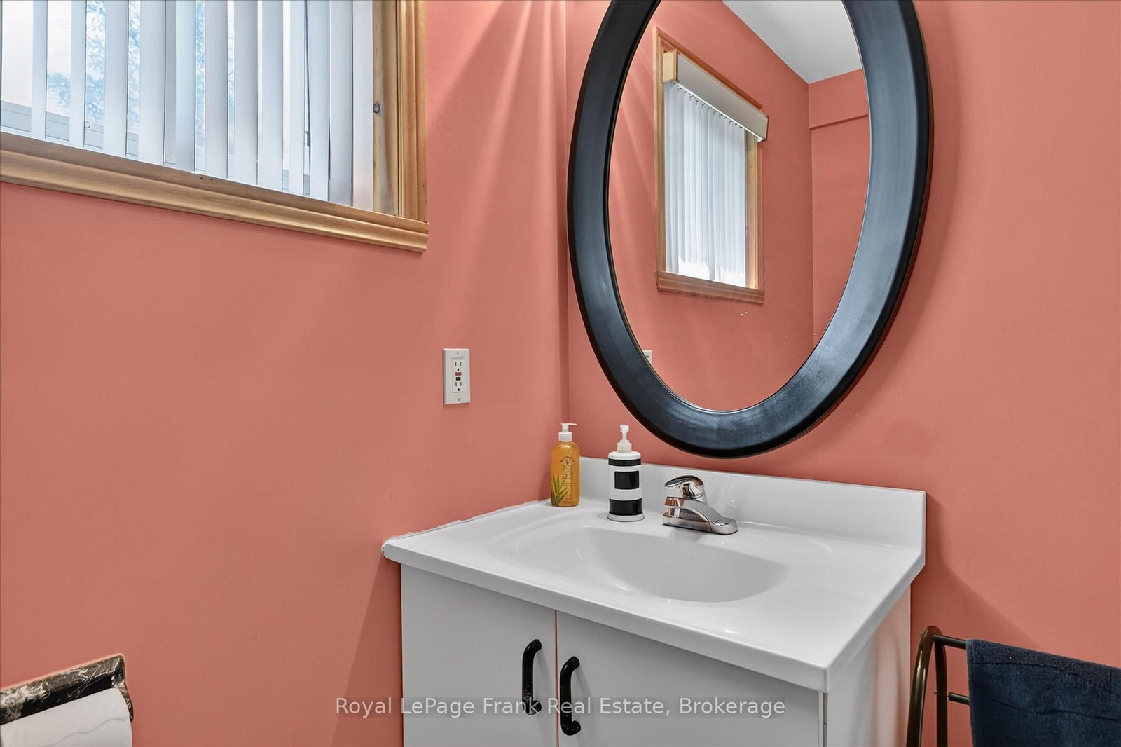 35 Grandview Drive • Kawartha Lakes, ON photo 21
