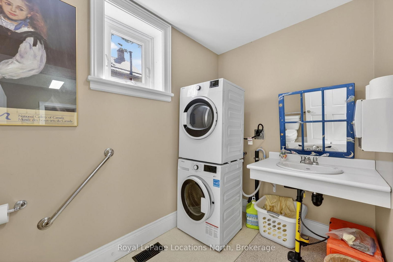 21 N Bruce Street • Blue Mountains, ON photo 16