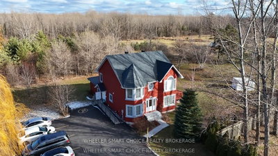 2135 Pitt Street — photo 3