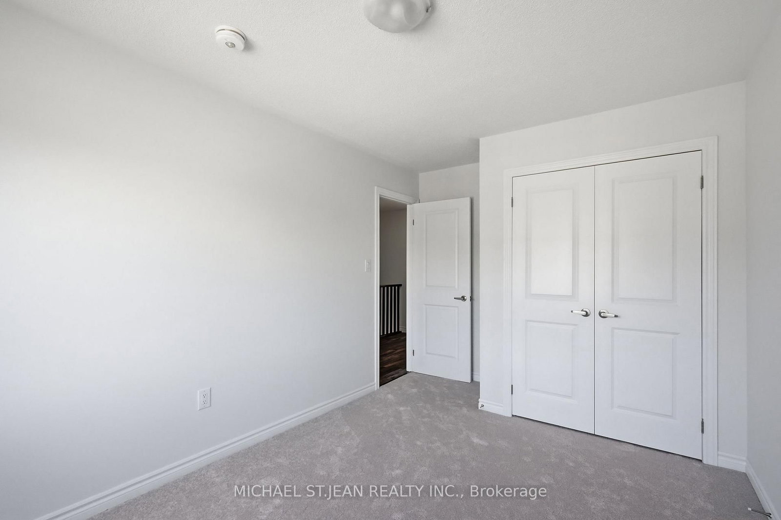 33 Admiral Road • Welland, ON photo 37