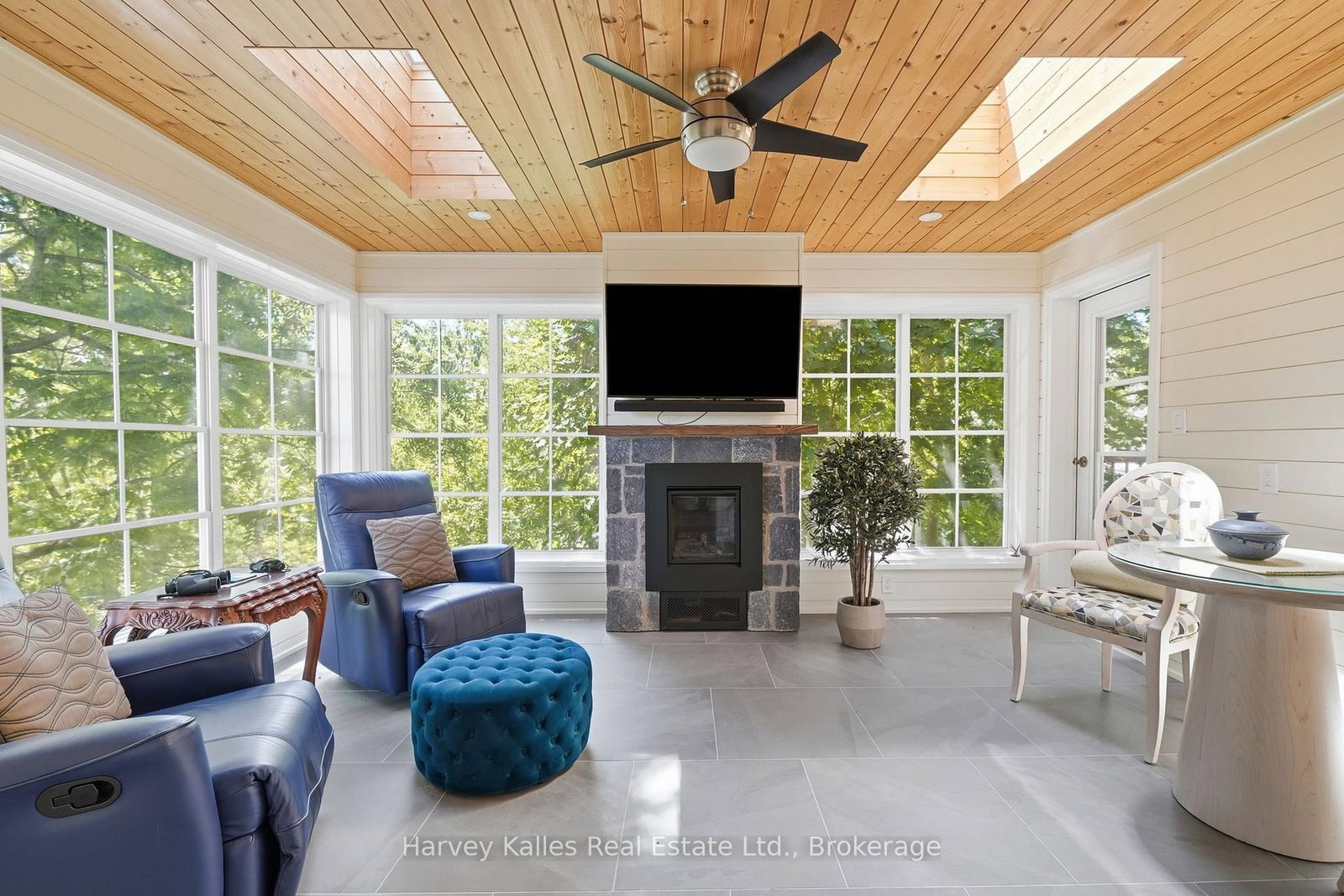 4 Bridge Street • #7 • Prince Edward County, ON photo 29