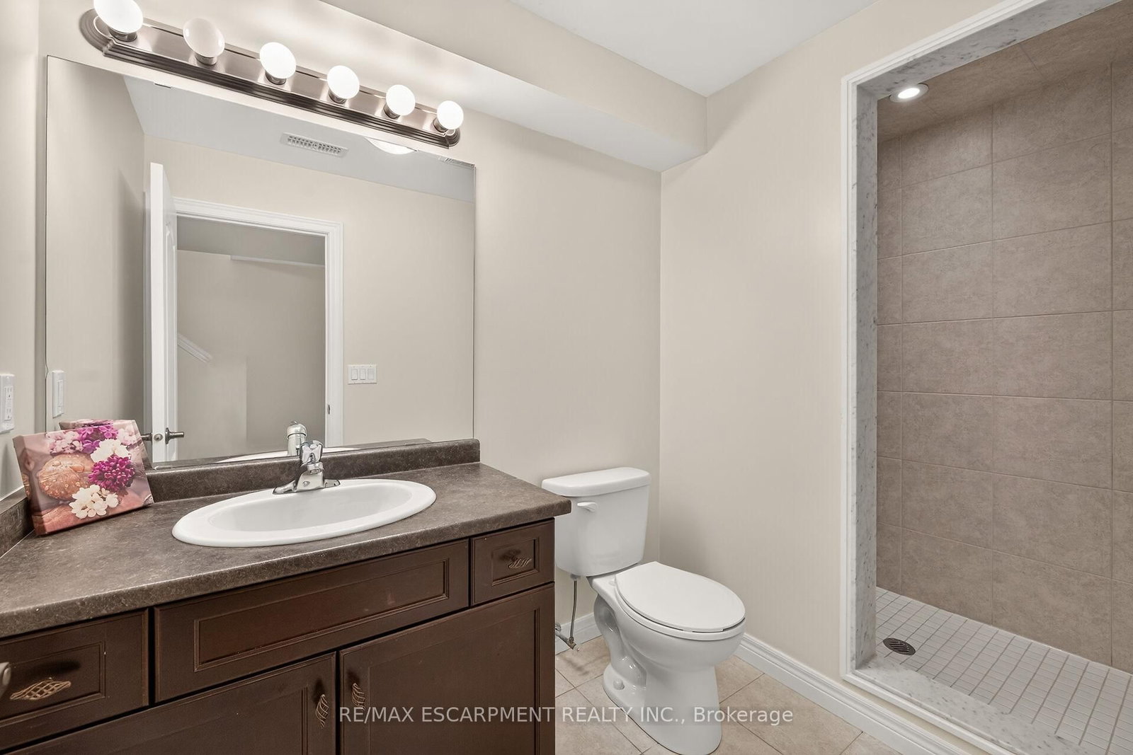 14 Ecker Lane • Hamilton, ON photo 34