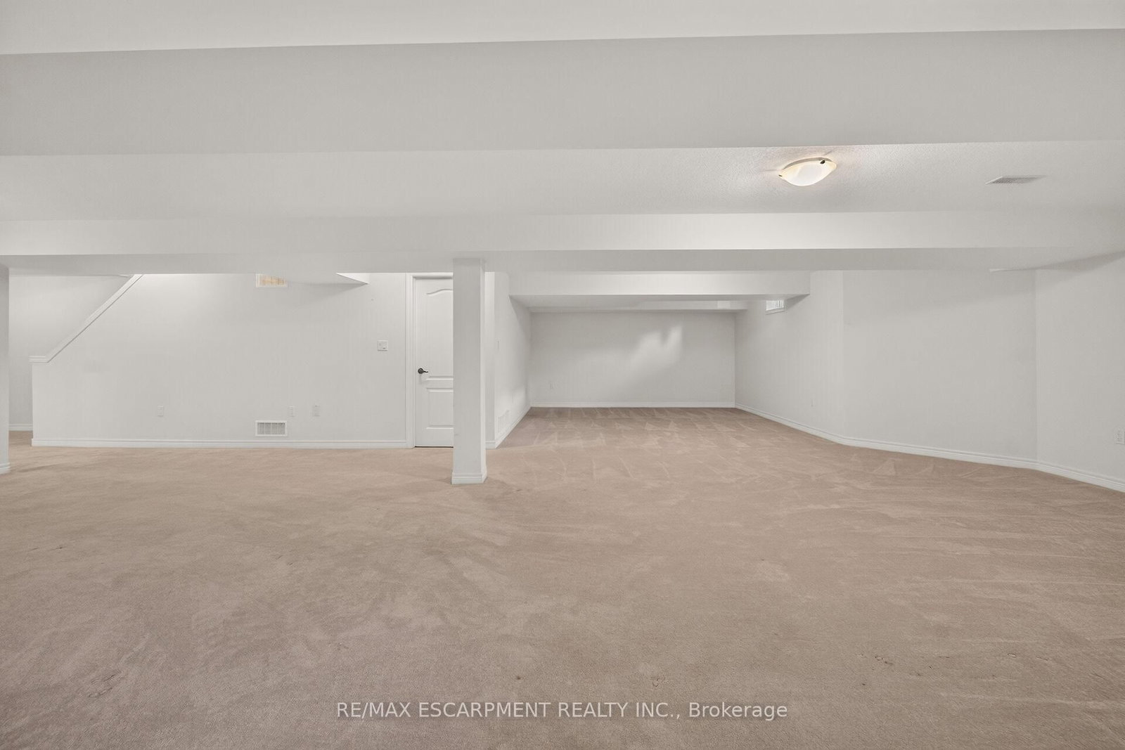 14 Ecker Lane • Hamilton, ON photo 37