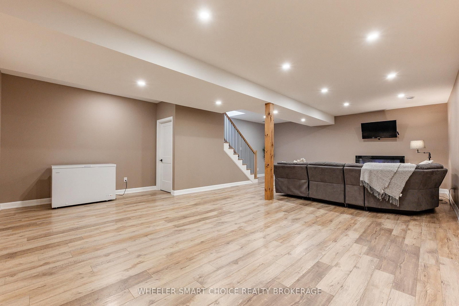 16040 COUNTY RD18 Road • South Stormont, ON photo 36
