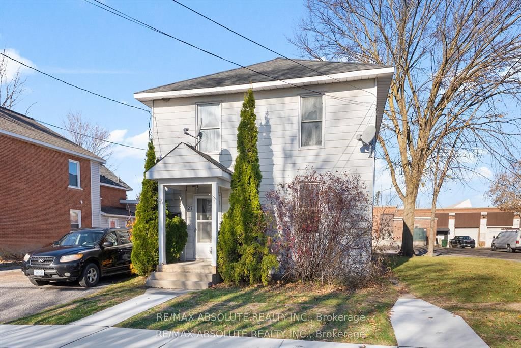 27 MacDonald Street S • Arnprior, ON photo 13