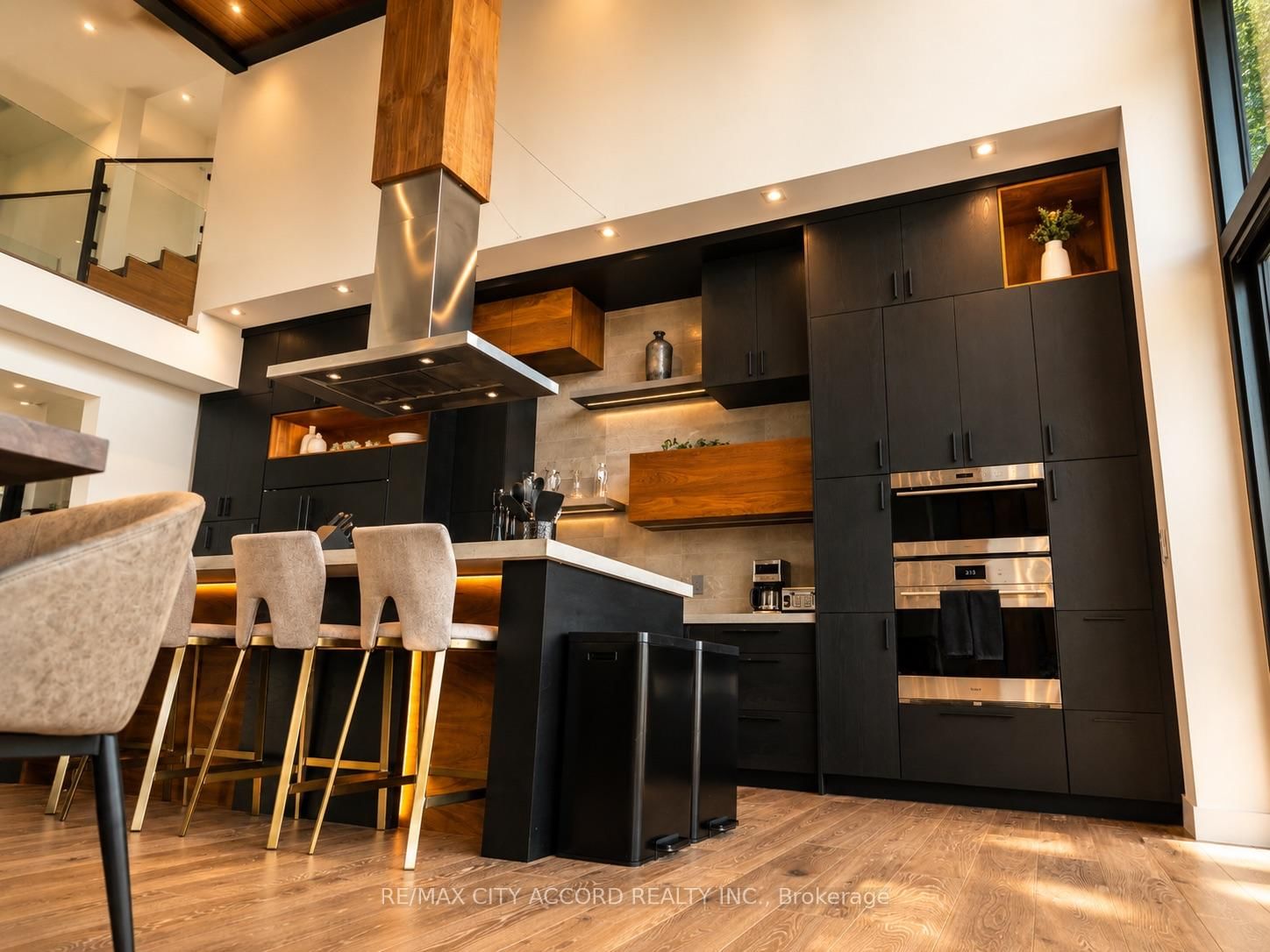 23 Europe Lane • Huntsville, ON photo 13
