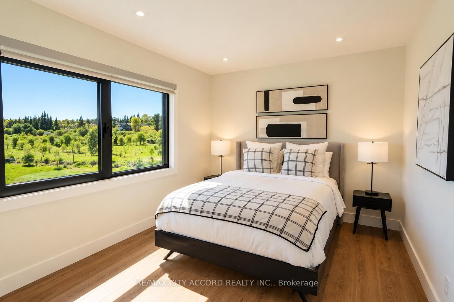 23 Europe Lane • Huntsville, ON photo 25