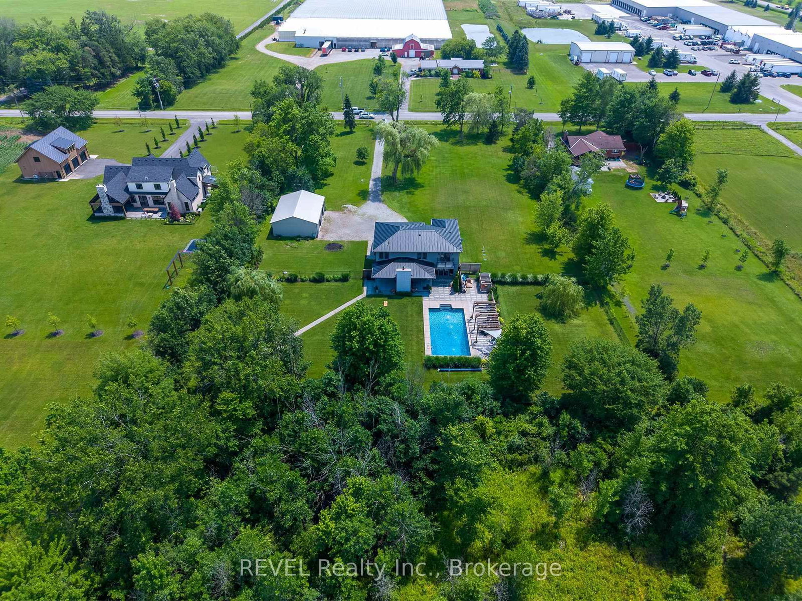 1009 Canboro Road • Pelham, ON photo 47