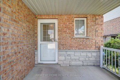 760 Paris Boulevard — photo 4