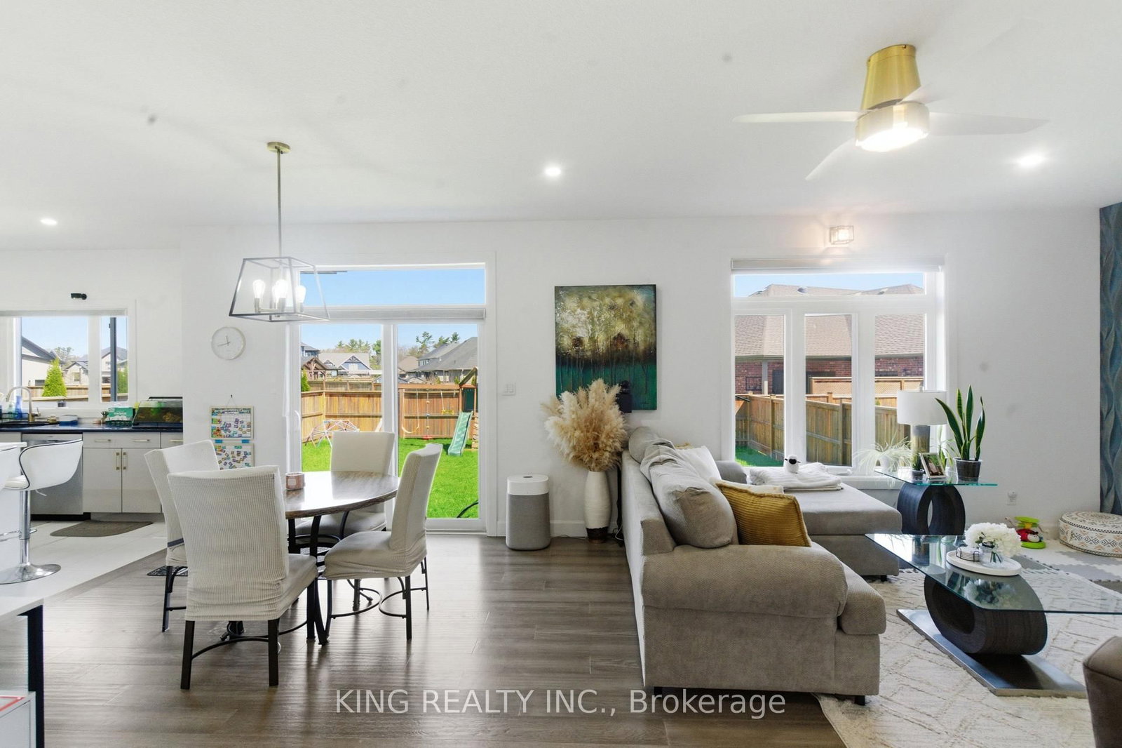 200 BOARDWALK Way, Thames Centre — photo 6