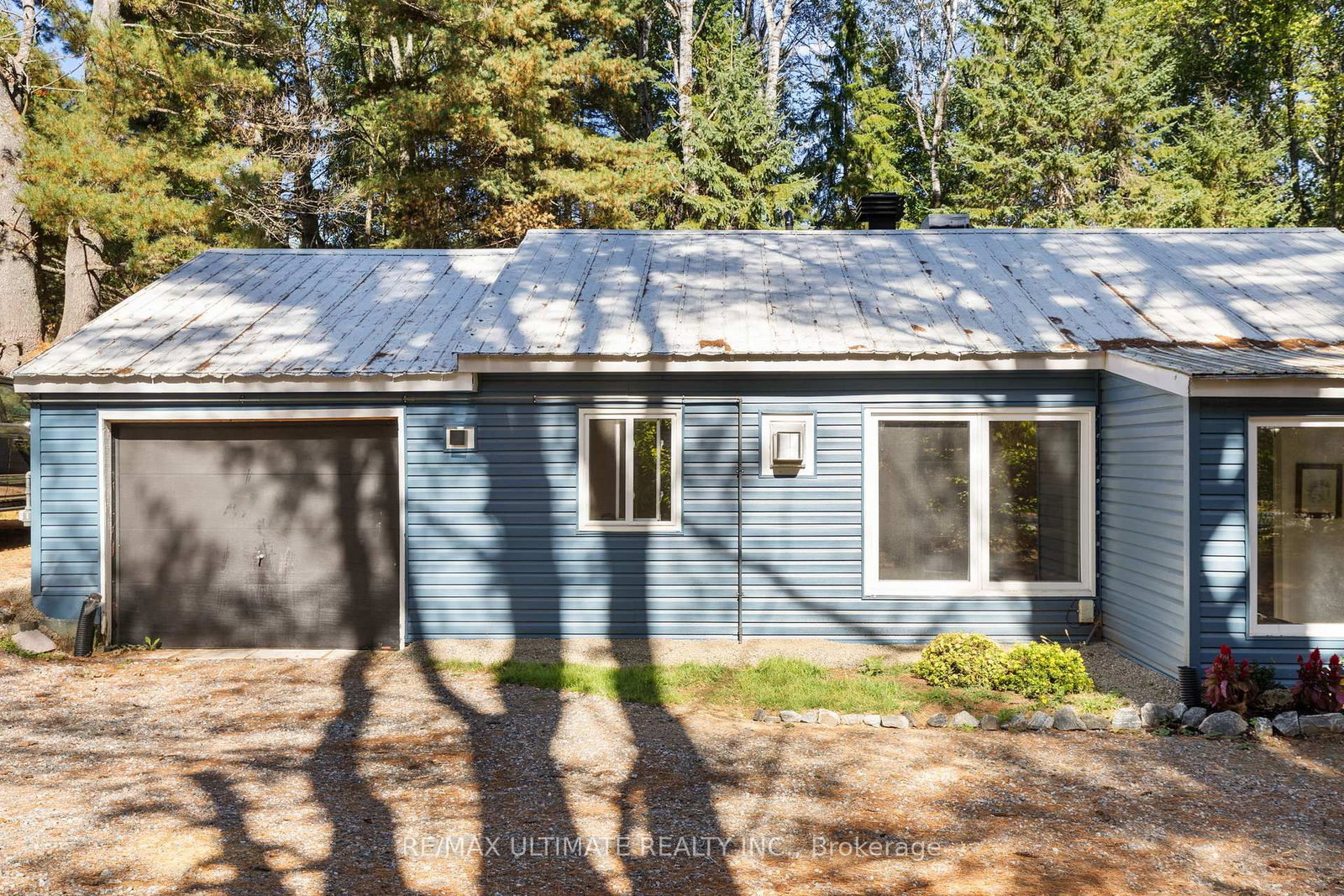 328 Muskoka Rd 10 Road • Huntsville, ON photo 3