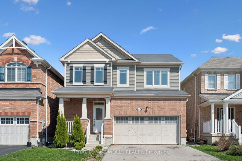 267 Grovehill Crescent