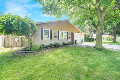 7056 Harriman Street • Niagara Falls, ON photo 2