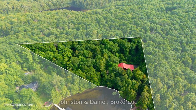 186 Blackstone Lake, Water