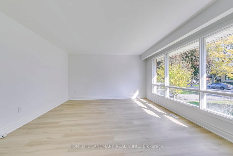 146 Manning Avenue