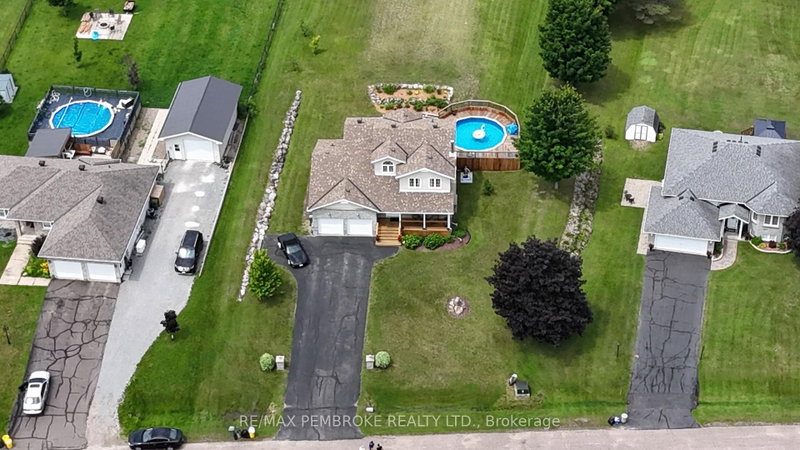 9 Heron Drive
