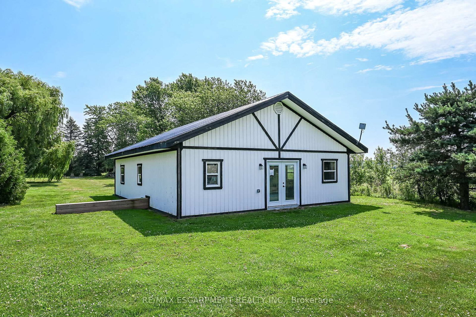 1284 Cheapside Road • Haldimand, ON photo 5