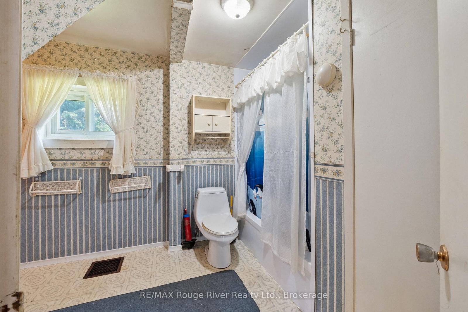 7725 Mill Street • Port Hope, ON photo 13