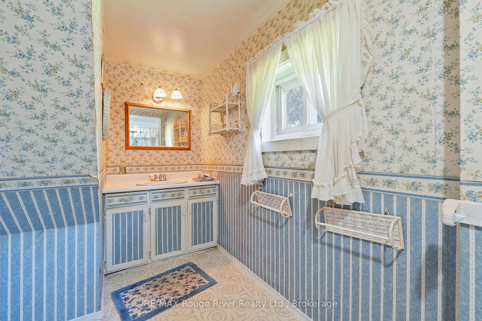 7725 Mill Street • Port Hope, ON photo 14