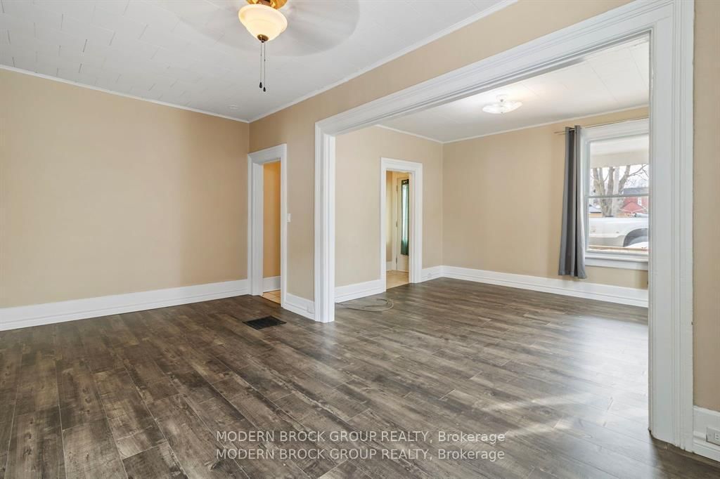 96 Brock Street • Brockville, ON photo 11