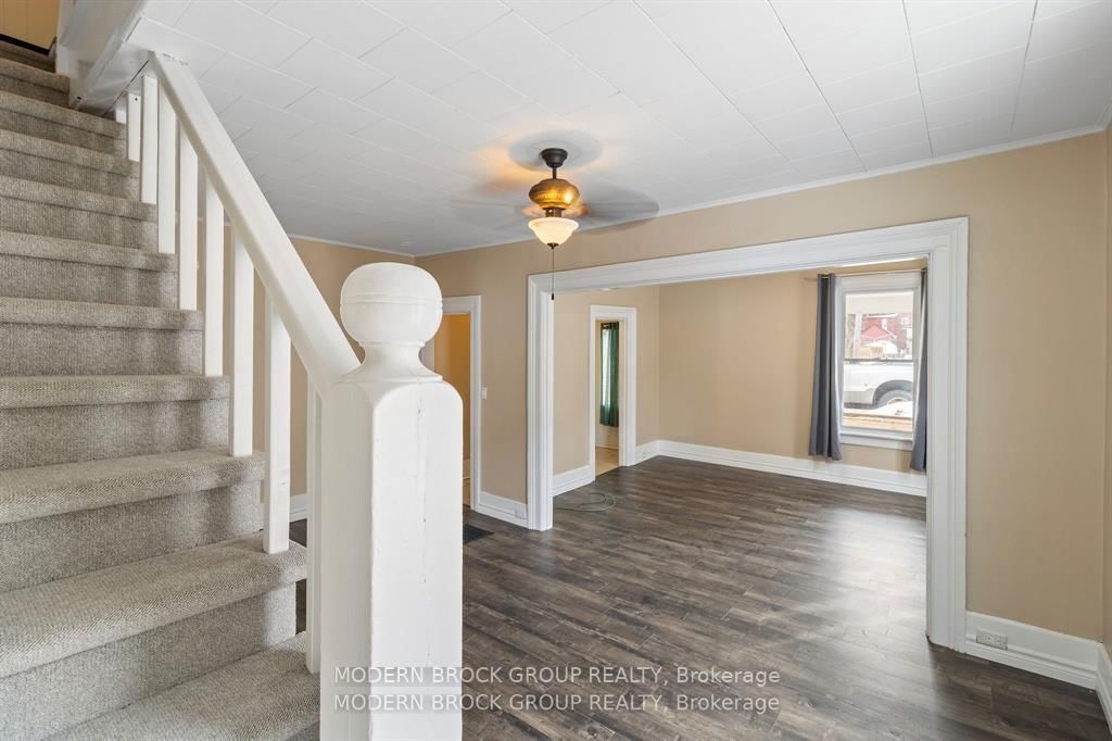 96 Brock Street • Brockville, ON photo 20
