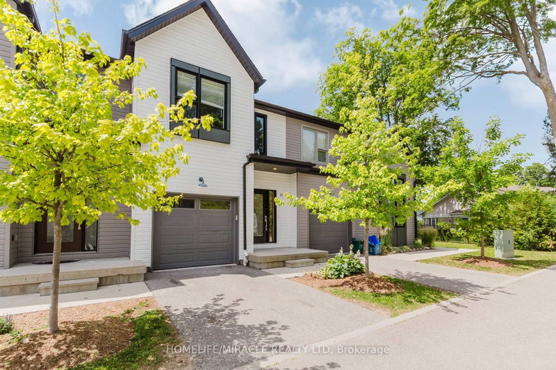 Unit 17 - 110 Fergus Avenue