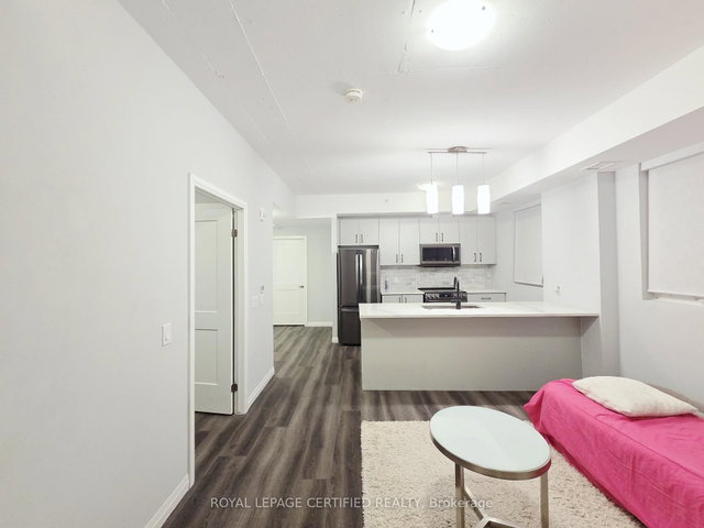 1502 - 108 Garment Street