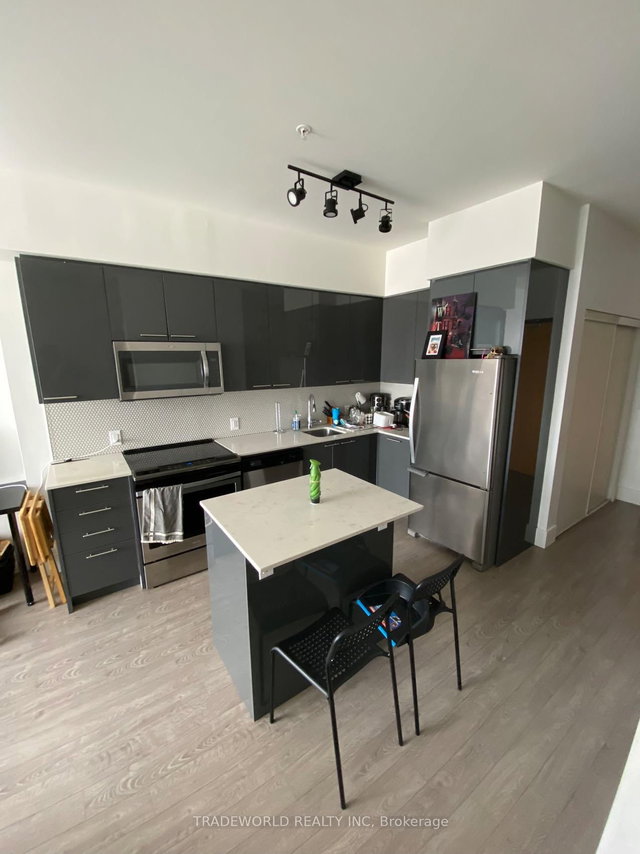 619 - 15 Prince Albert Boulevard