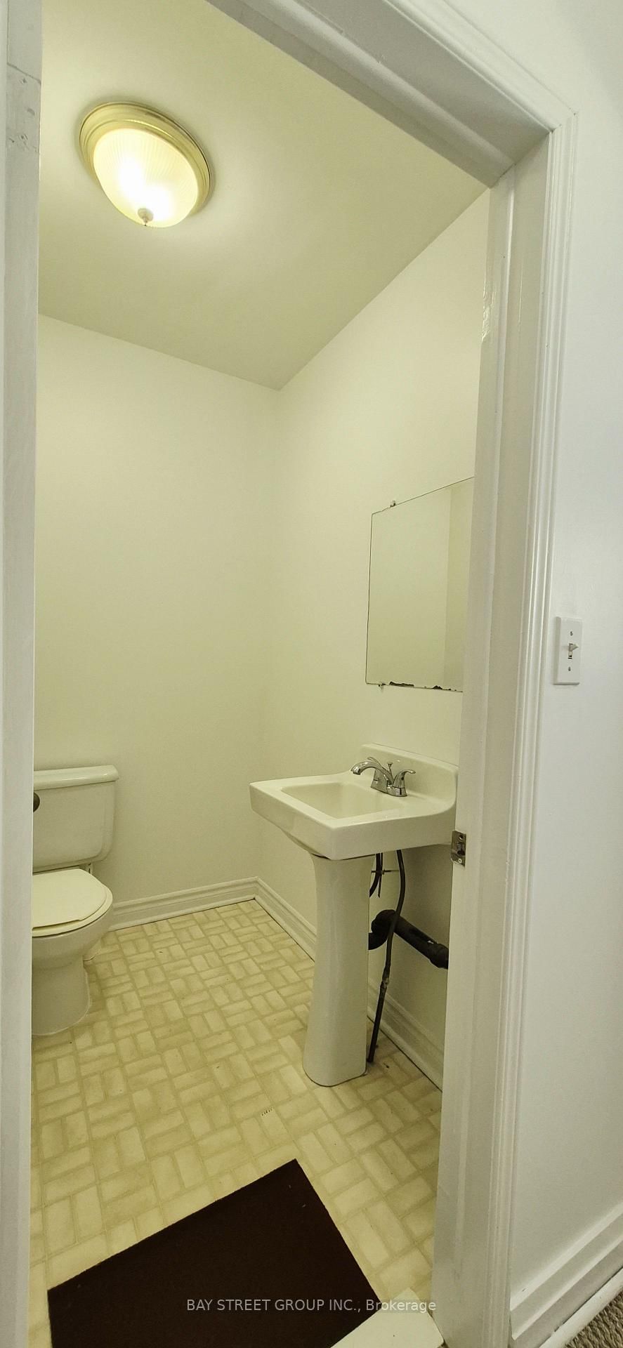 125 Broadway Avenue • Hamilton, ON photo 11