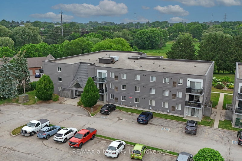 159 Ferguson Dr photo 2