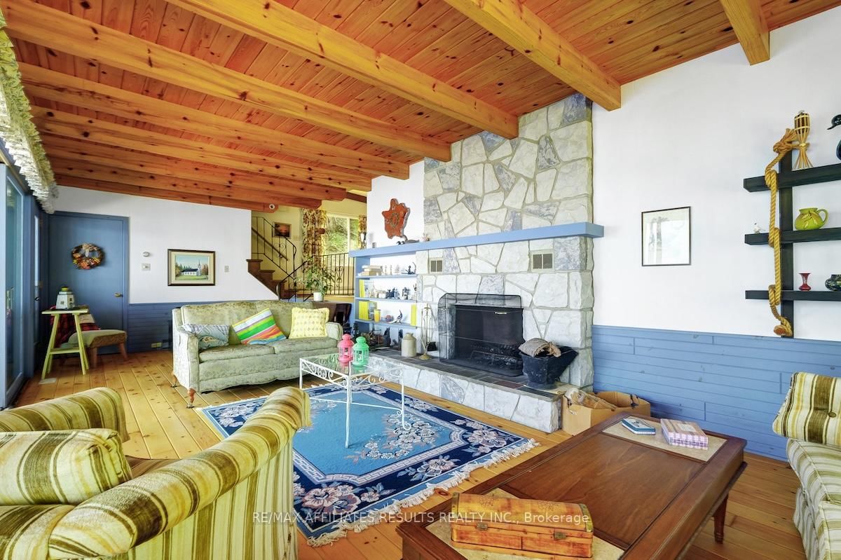 2130 B River Road • Braeside, ON photo 11