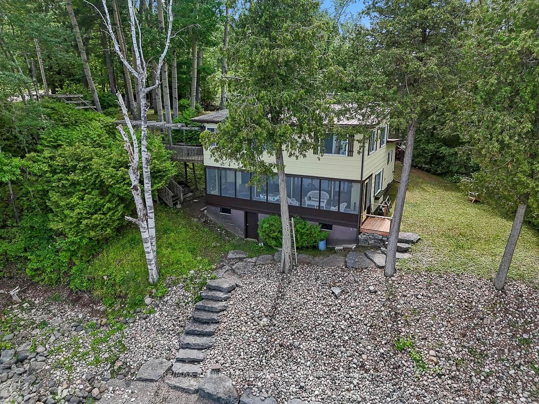 2130 B River Road • Braeside, ON photo 39