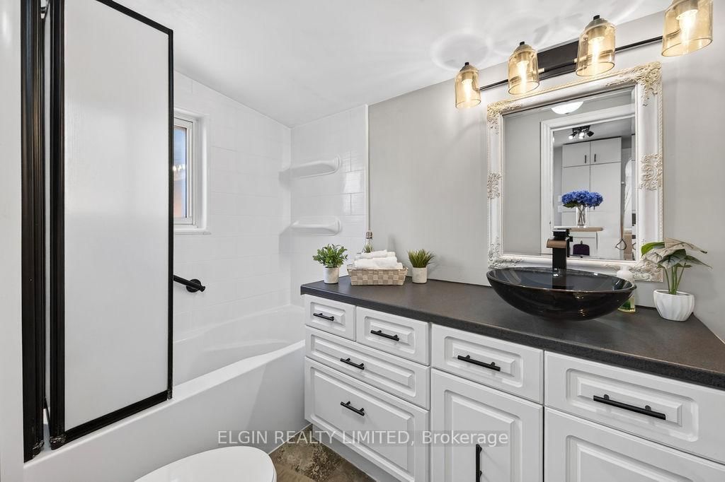 28 Walnut Street • St. Thomas, ON photo 22