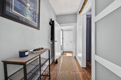 28 Walnut Street — photo 5