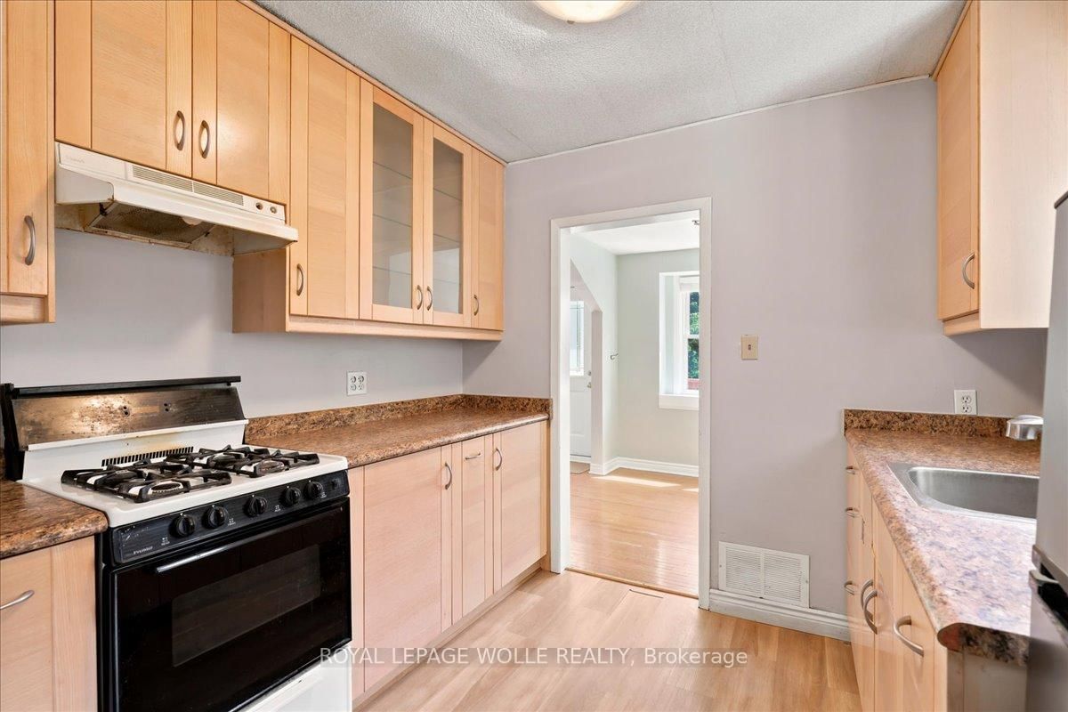 22 Ramore Street • Cambridge, ON photo 16