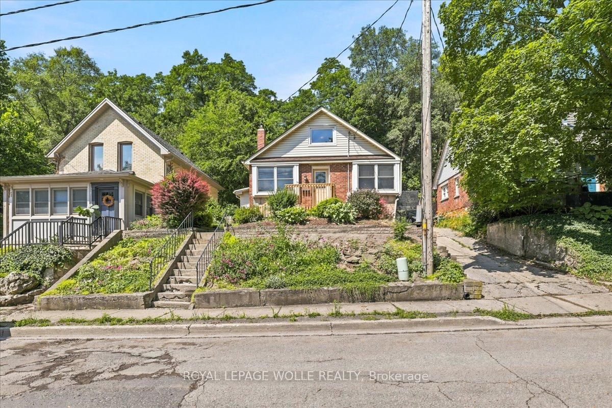 22 Ramore Street • Cambridge, ON photo 32