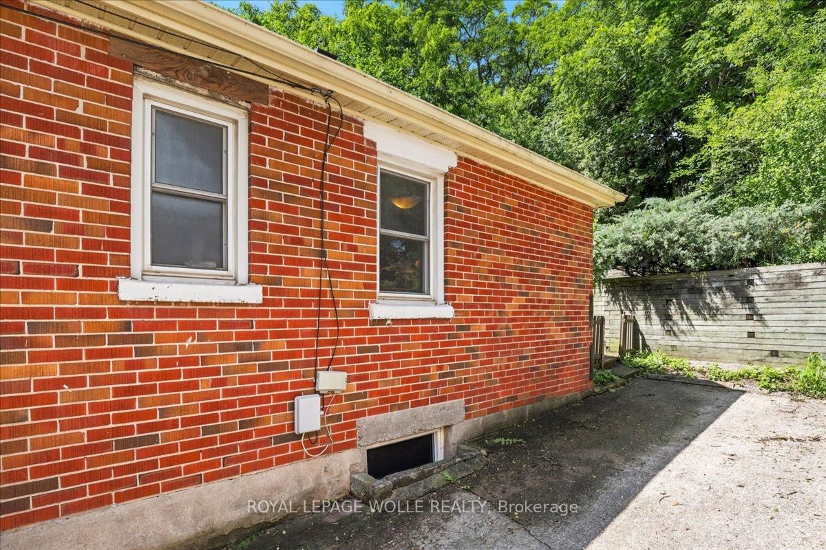 22 Ramore Street • Cambridge, ON photo 38