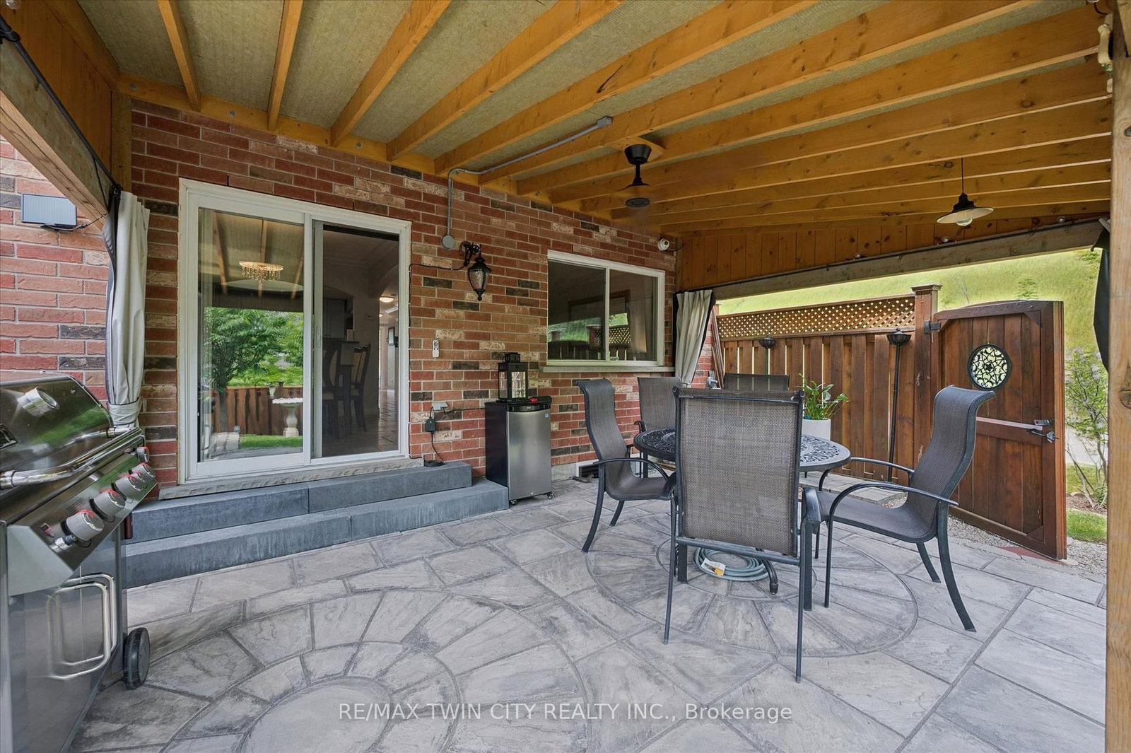 30 Bryan Court • #27 • Kitchener, ON photo 23