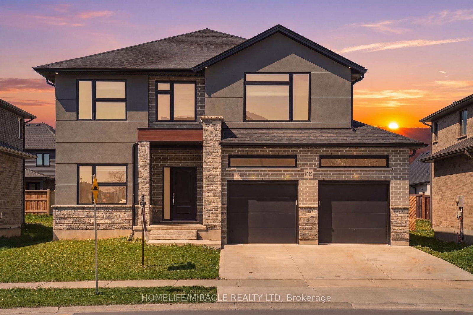 4079 Campbell Street, London South