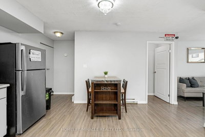 1180 Heathfield Court • Windsor, ON photo 8