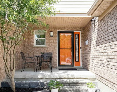 11 Kearney Street • Guelph, ON photo 2