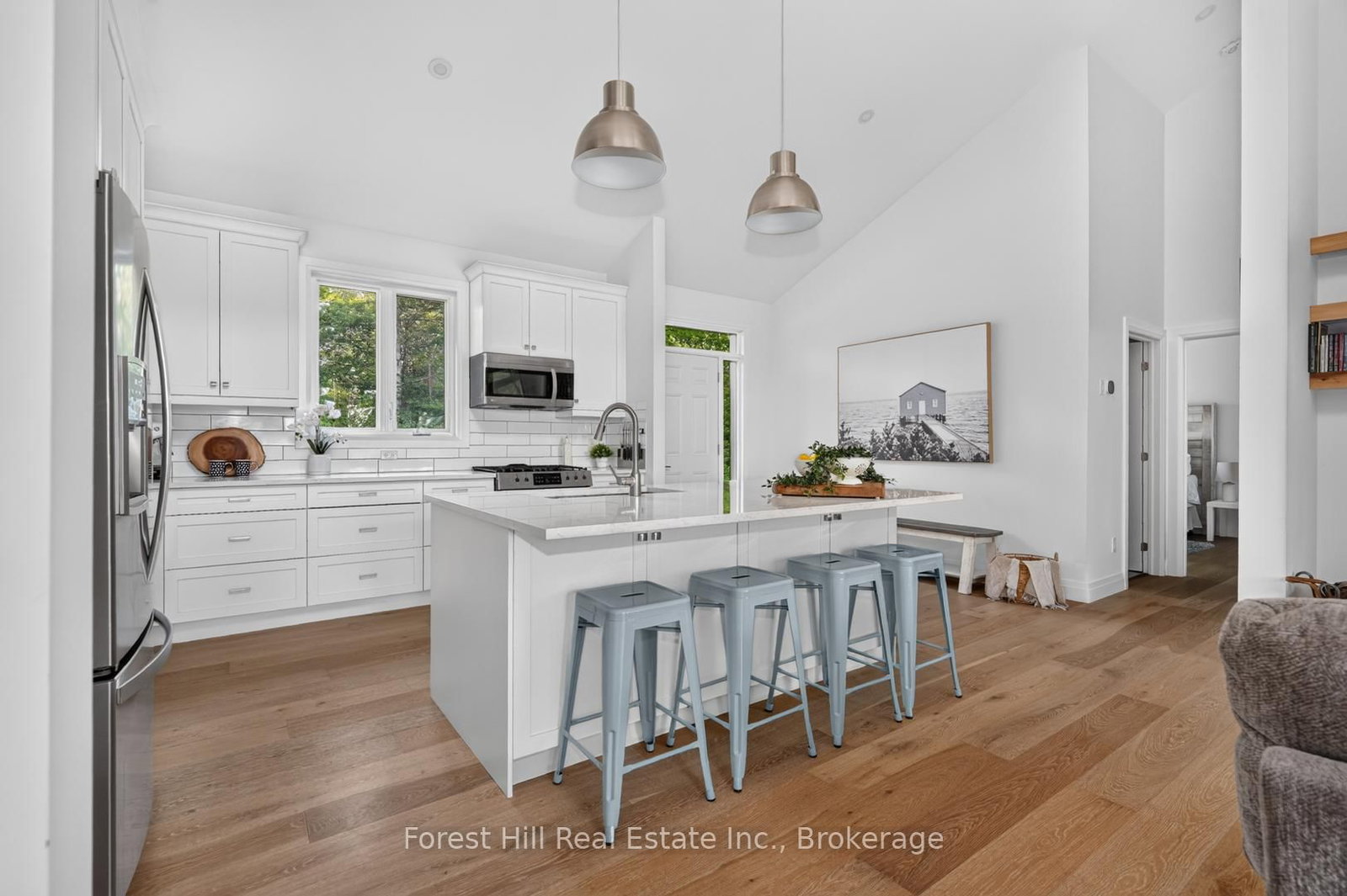 1065 Pine Lane S • Lake of Bays, ON photo 15
