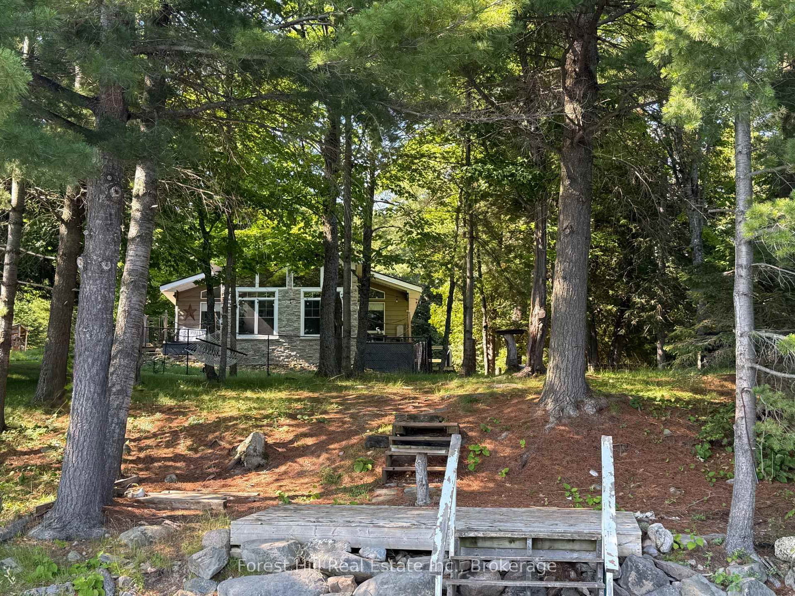 935 Limberlost Point Road • Parry Sound Remote Area, ON photo 2