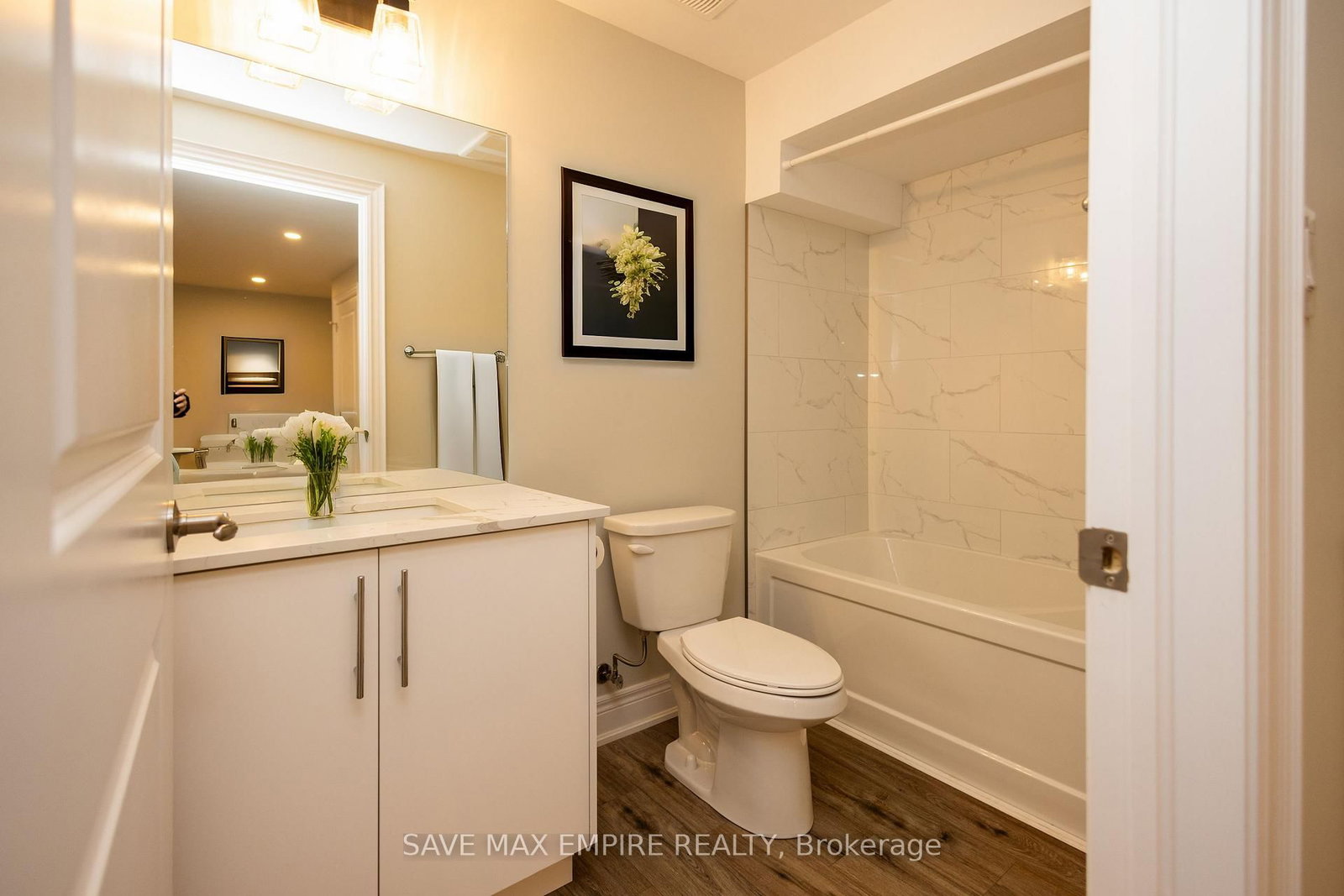3580 Canfield Crescent • Fort Erie, ON photo 2