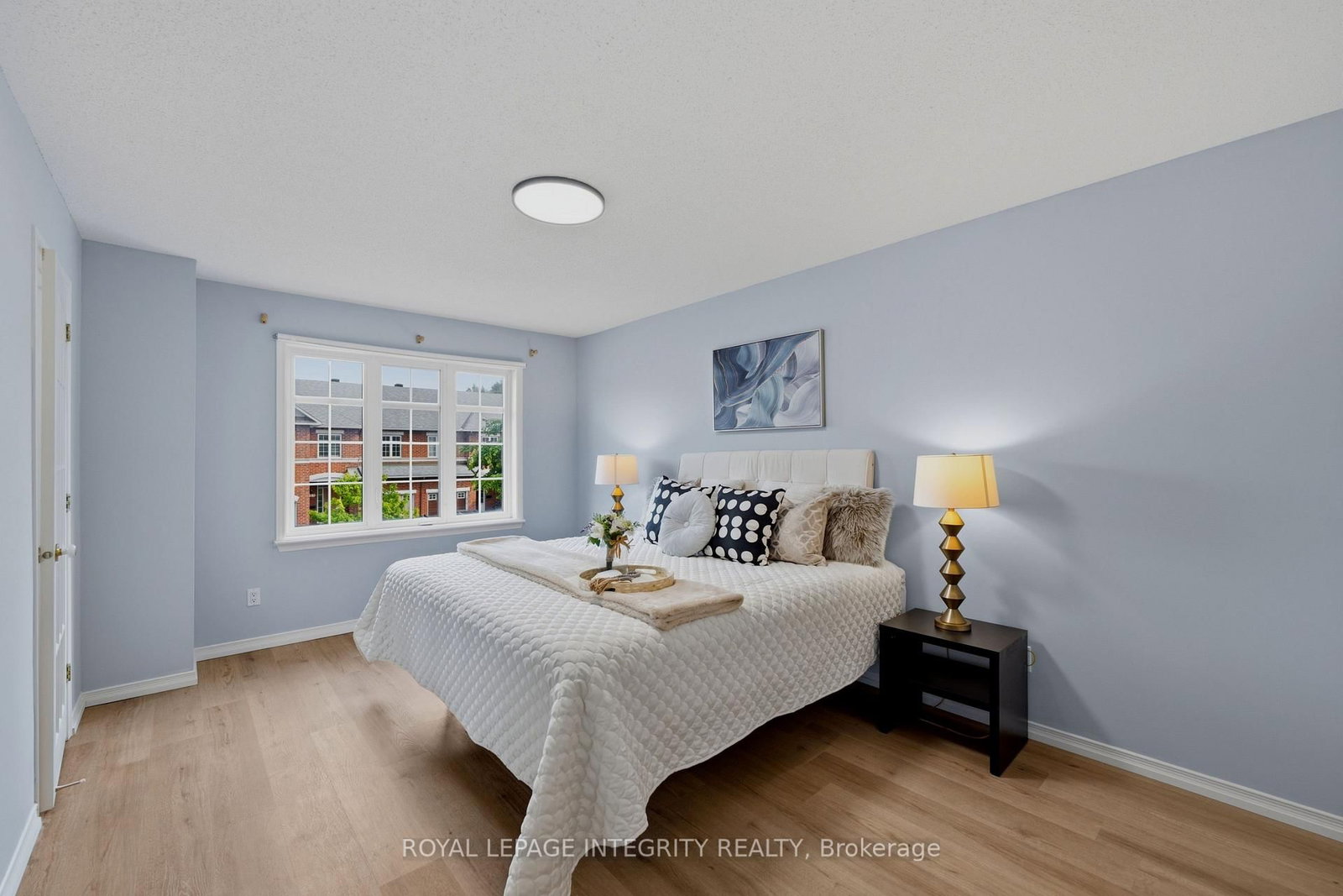 160 DEERCROFT Avenue • Ottawa, ON photo 17