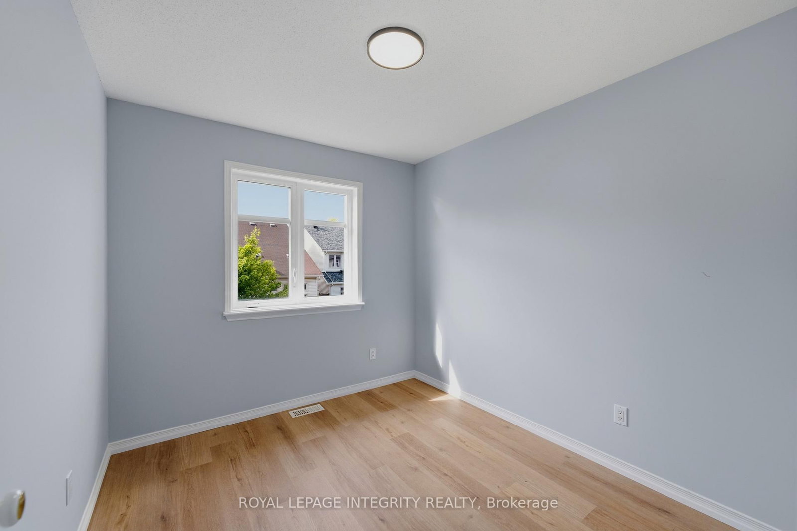 160 DEERCROFT Avenue • Ottawa, ON photo 23