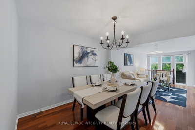 160 DEERCROFT Avenue • Ottawa, ON photo 6